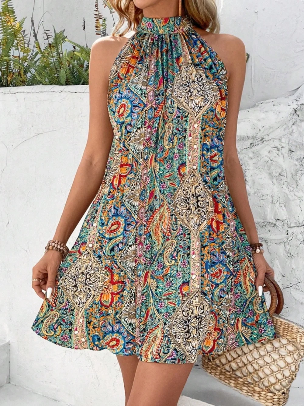 Boho Floral Print Halter Neck Pleated Sleeveless Mini Dress - Picture 4 of 4